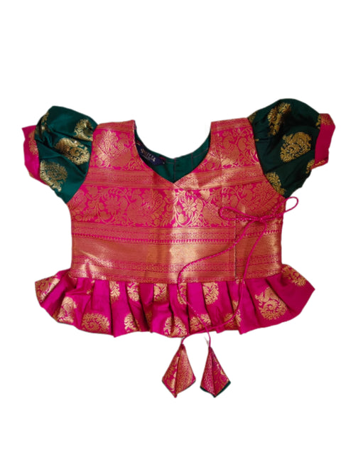 Lehenga Choli in Art Silk in Dark Green & Pink