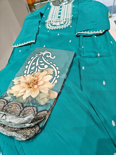 Kurta/Pant/Dupatta- 3 piece suit
